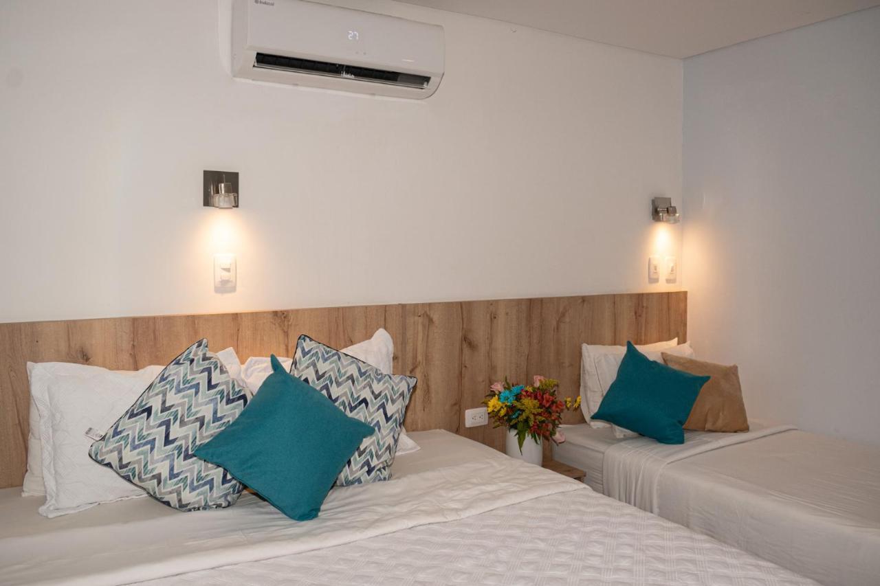 Hotel Caribbean Cartagena Bagian luar foto