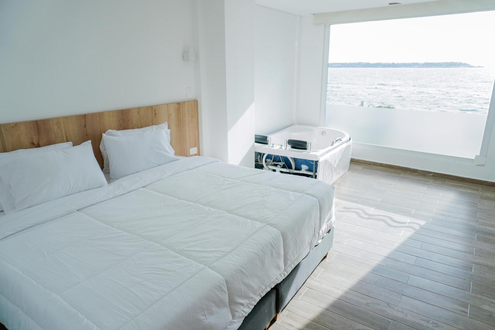 Hotel Caribbean Cartagena Bagian luar foto