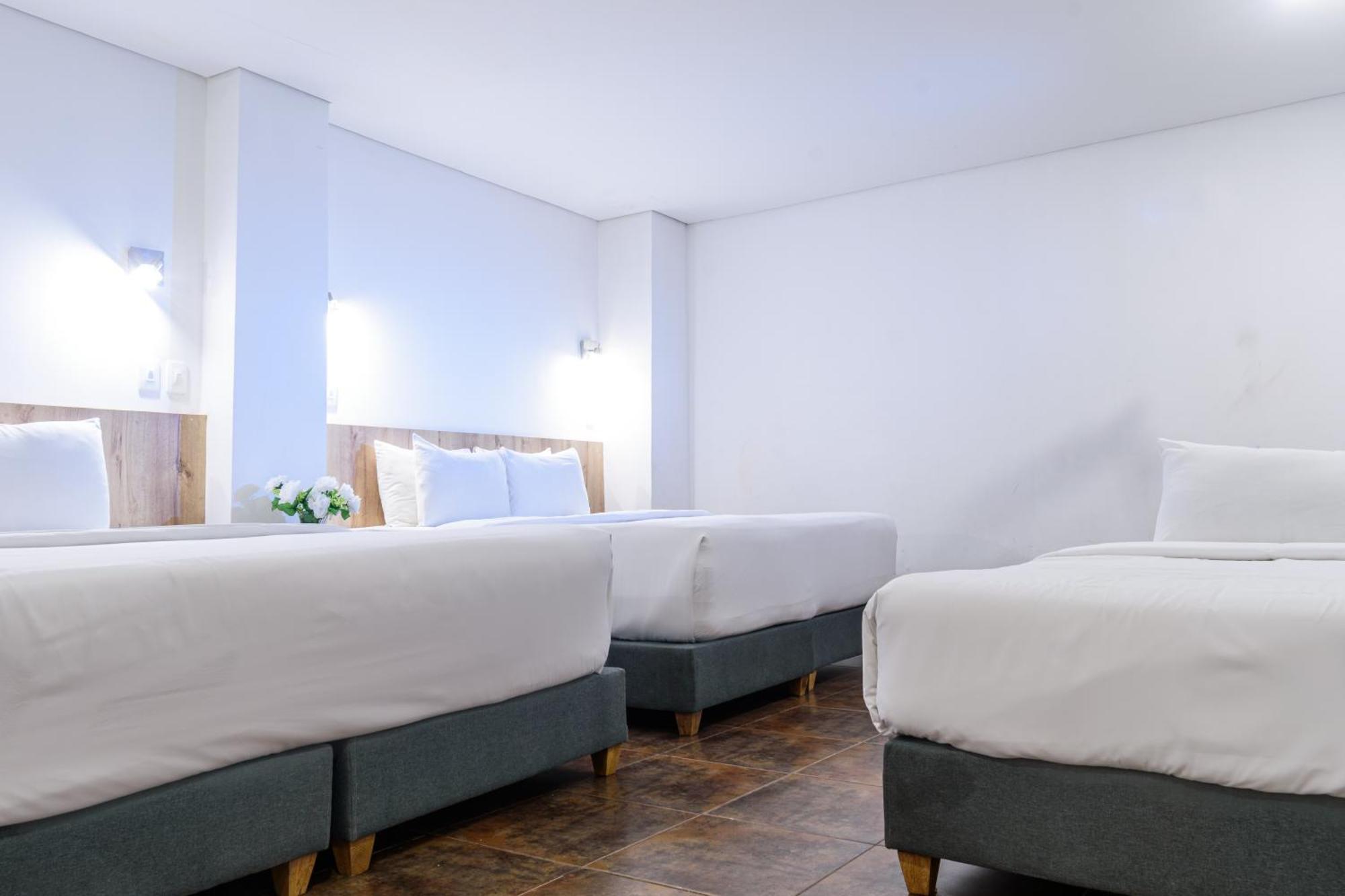 Hotel Caribbean Cartagena Bagian luar foto