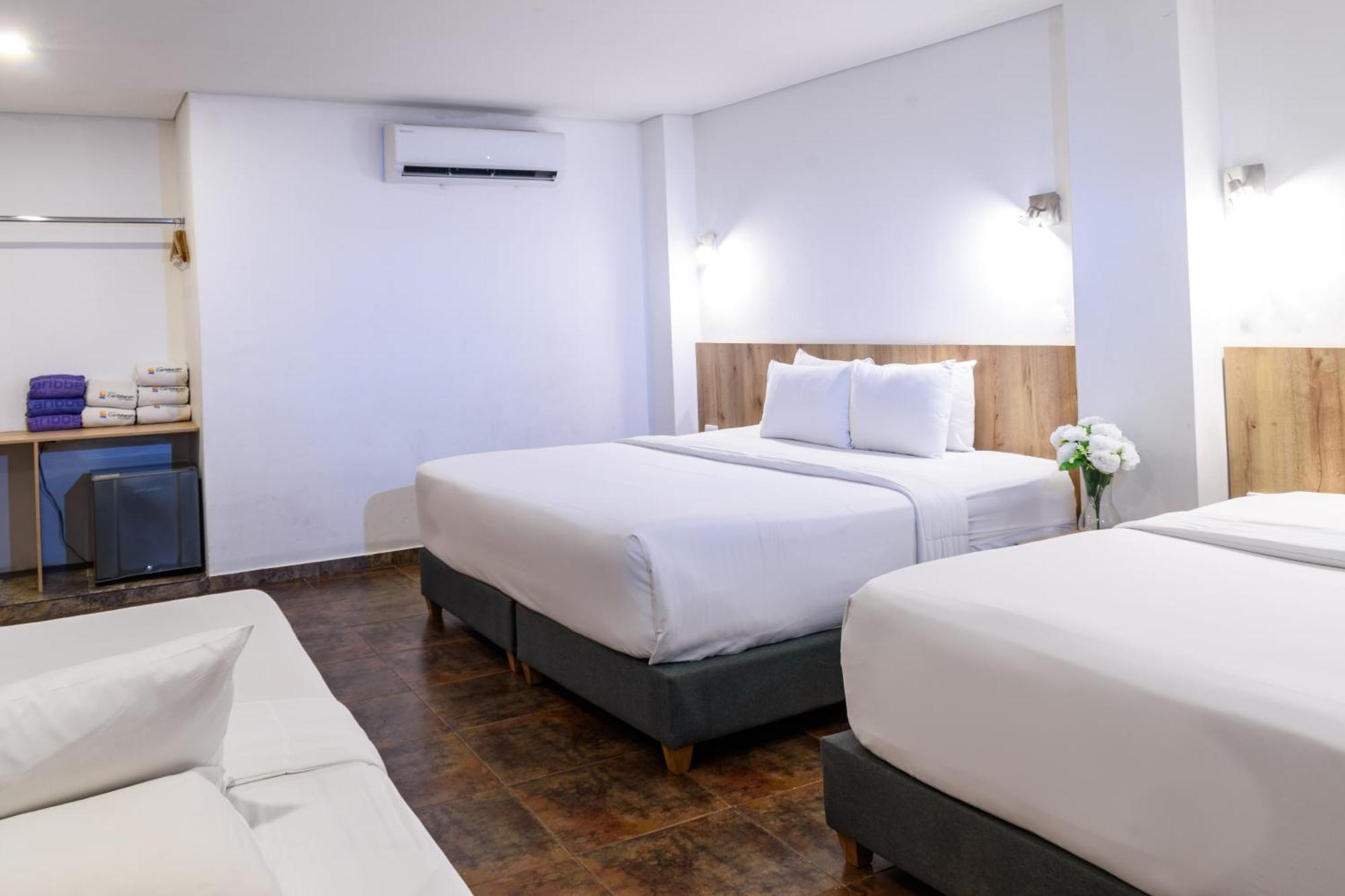 Hotel Caribbean Cartagena Bagian luar foto